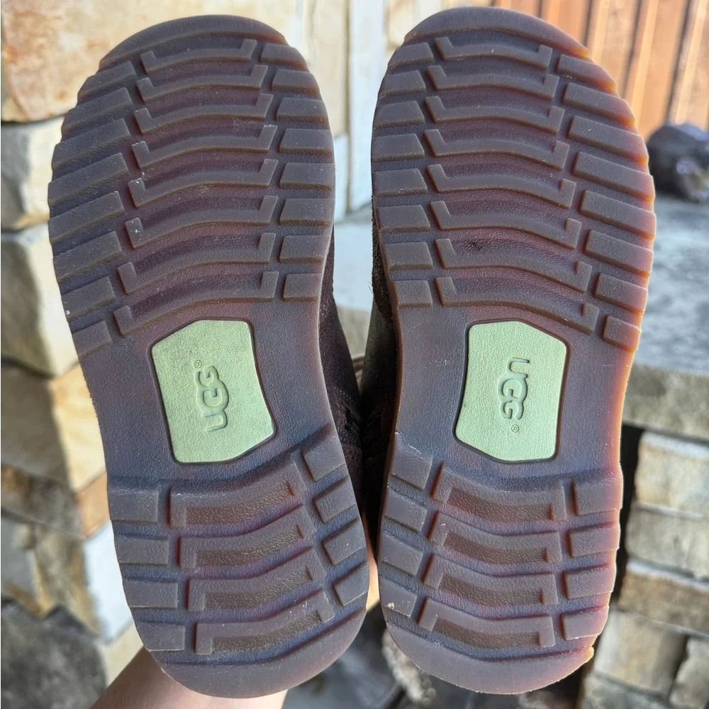 UGG Orin‎ Kids Brown Leather Lace-Up Boots w/shearling lining Sz-12 Toddler.   X
